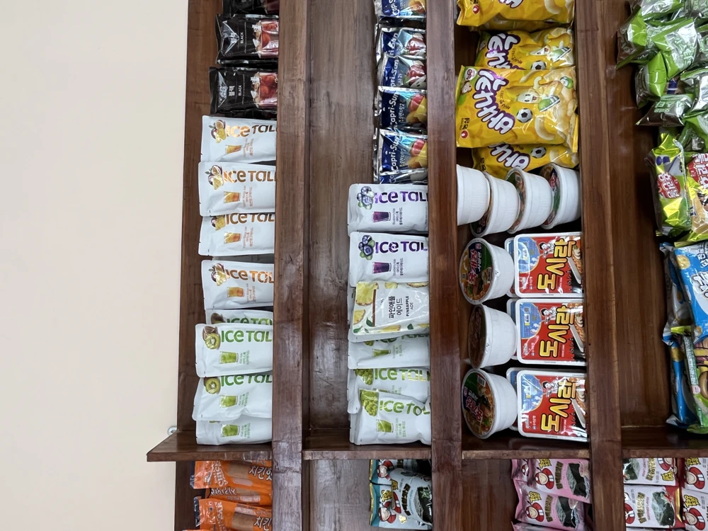 Illustrative photograph of Extra Toppings
